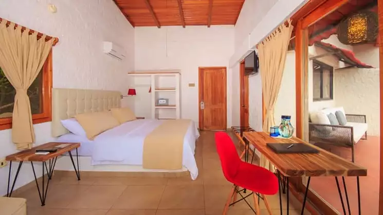 Superior Room at Galapagos Habitat. Photo by: Diego Toapanta Garcia