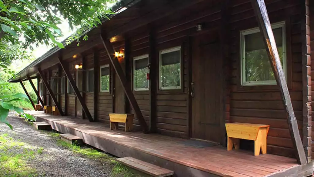 SkyTel Cabins at Brooks Lodge