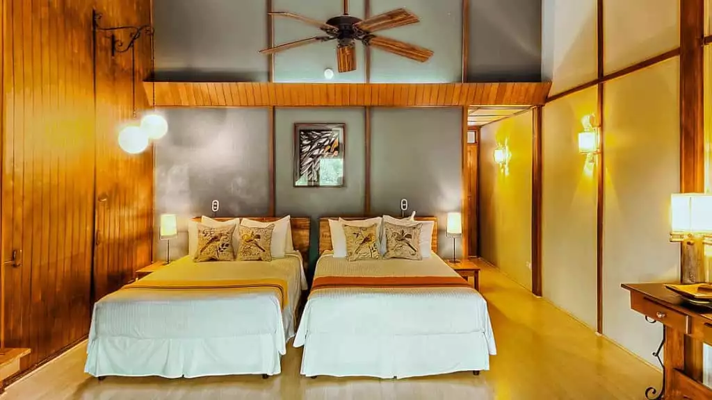 Forest View Balcony Room with Twin Beds at Monteverde Lodge

