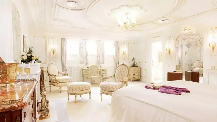 Owner's Suite aboard Sea Cloud