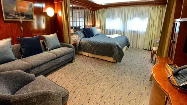 Single Suite aboard Hebridean Sky 21