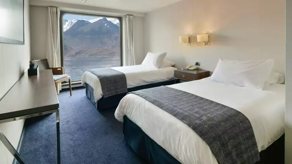 Category AAA cabin with twin beds aboard Stella Australis 