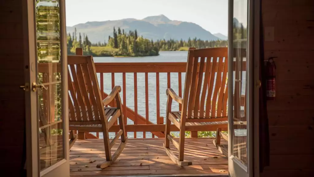 Fireweed Cabin at Winterlake Lodge