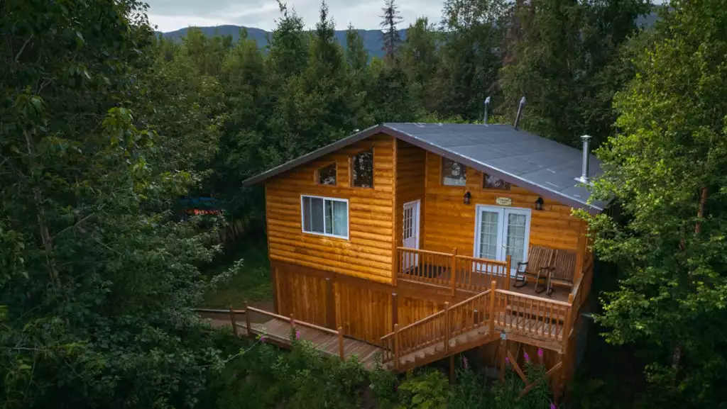 Fireweed Cabin at Winterlake Lodge