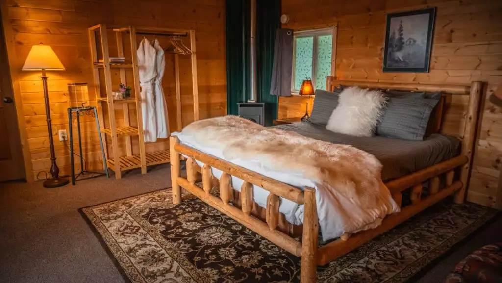 Red Lake Cabin at Winterlake Lodge