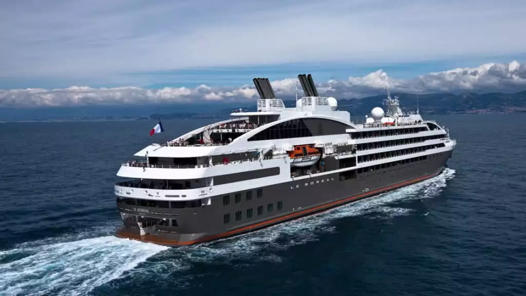 Photo by: Philip Plisson/Ponant