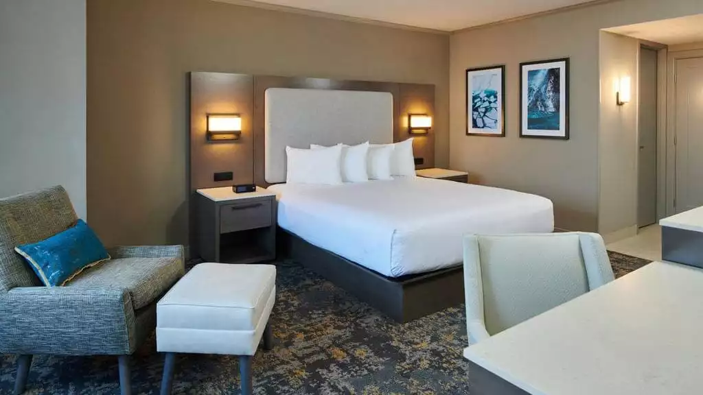 King bed room at Hilton Downtown Anchorage 