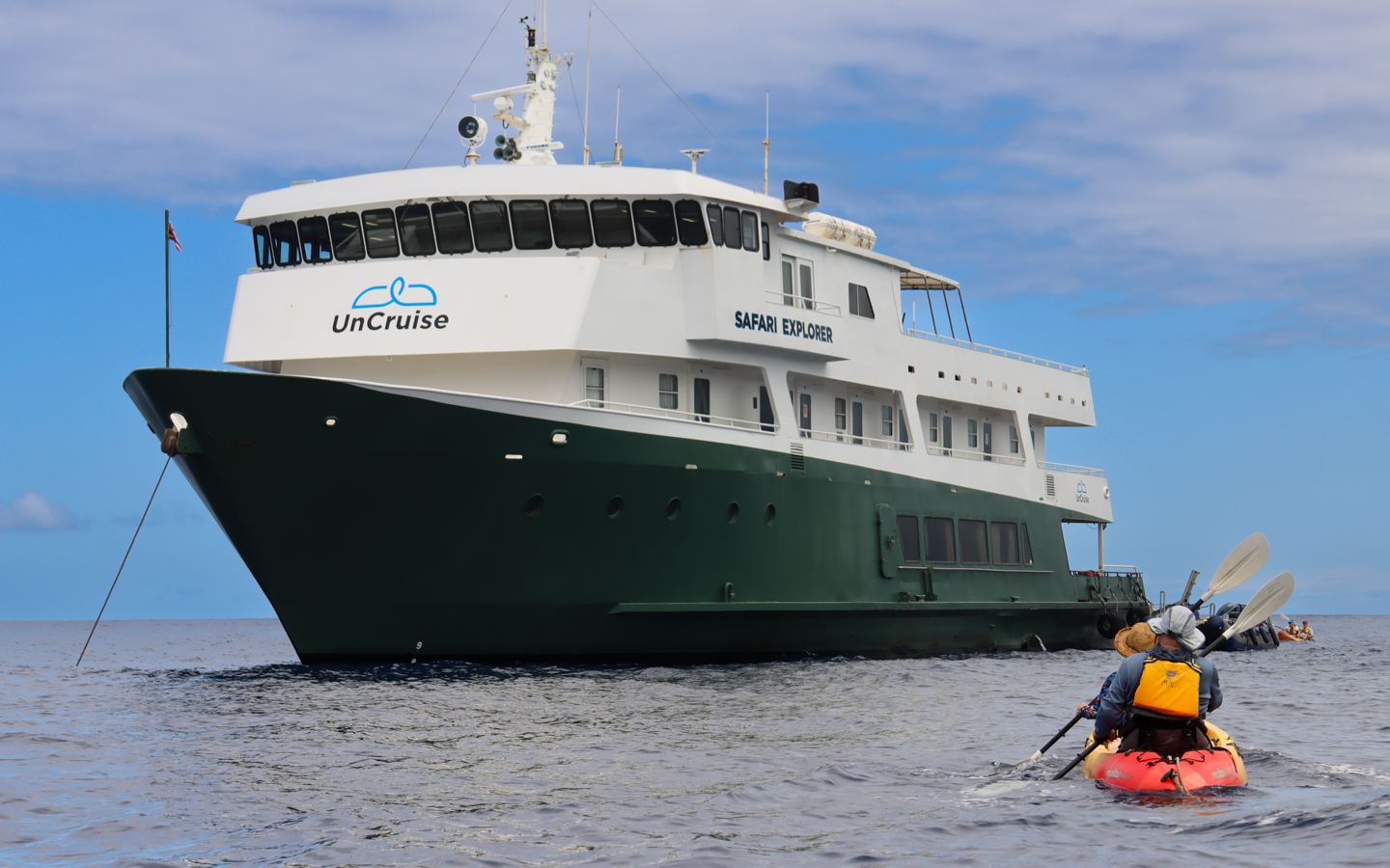 Expert Aboard: Safari Explorer Review