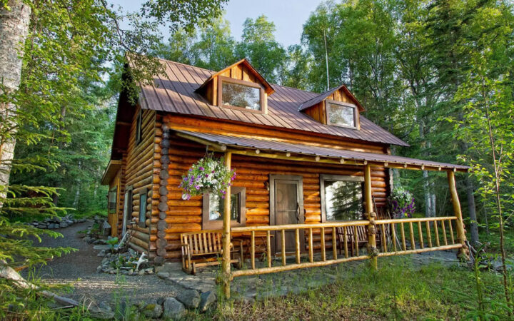 Originally a 1930s hunting lodge, the Kenai Backcountry Lodge is an off-the-grid wooden cabin surrounded by nature and wildlife in Alaska