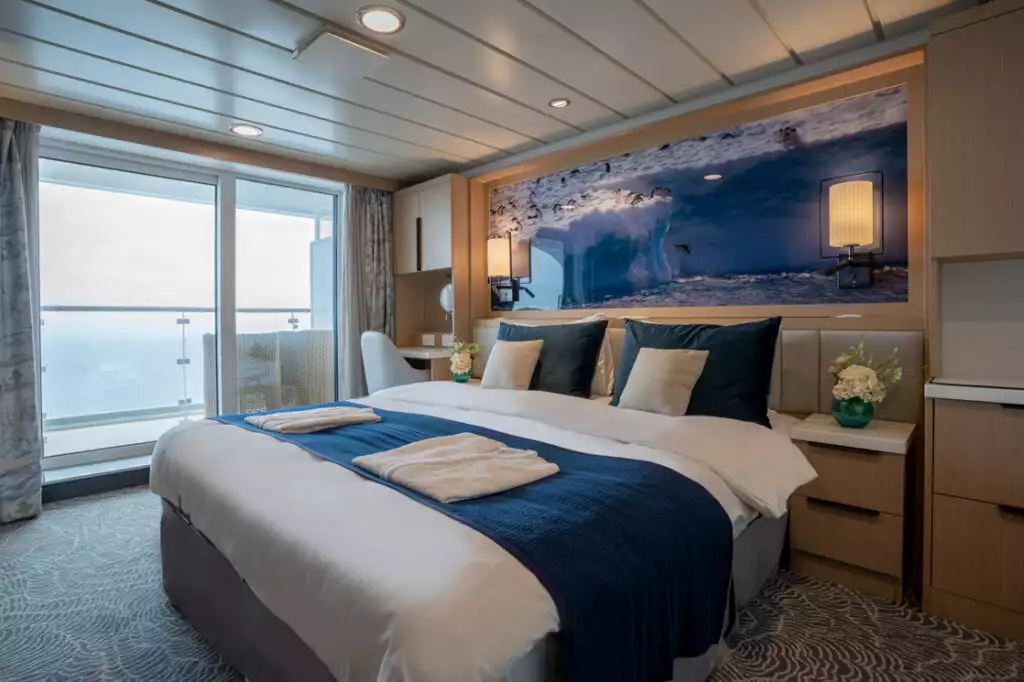 Junior Suite aboard Ocean Albatros 