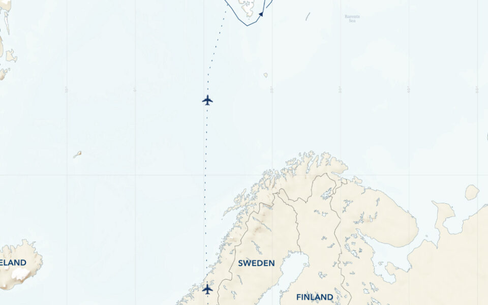Route map of National Geographic Land of the Ice Bears voyage, operating round-trip from Oslo, Norway, via Longyearbyen, Svalbard, with visits to sites along Spitsbergen's northern, western and southern coasts.