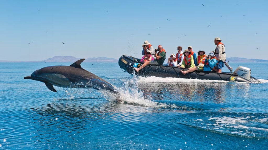 Photo by: Lindblad Expeditions 