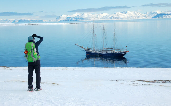 Sailing Spitsbergen aboard the Rembrandt van Rijn will take you places with unrivaled sights of the Spitsbergen islands